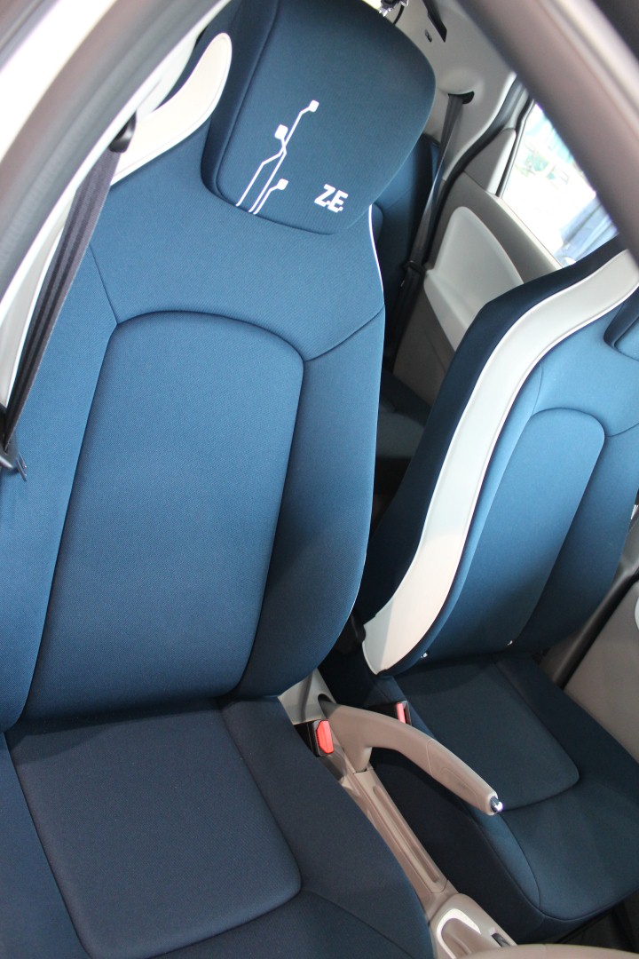 Renault ZOE_fabric upholstery (Custom)