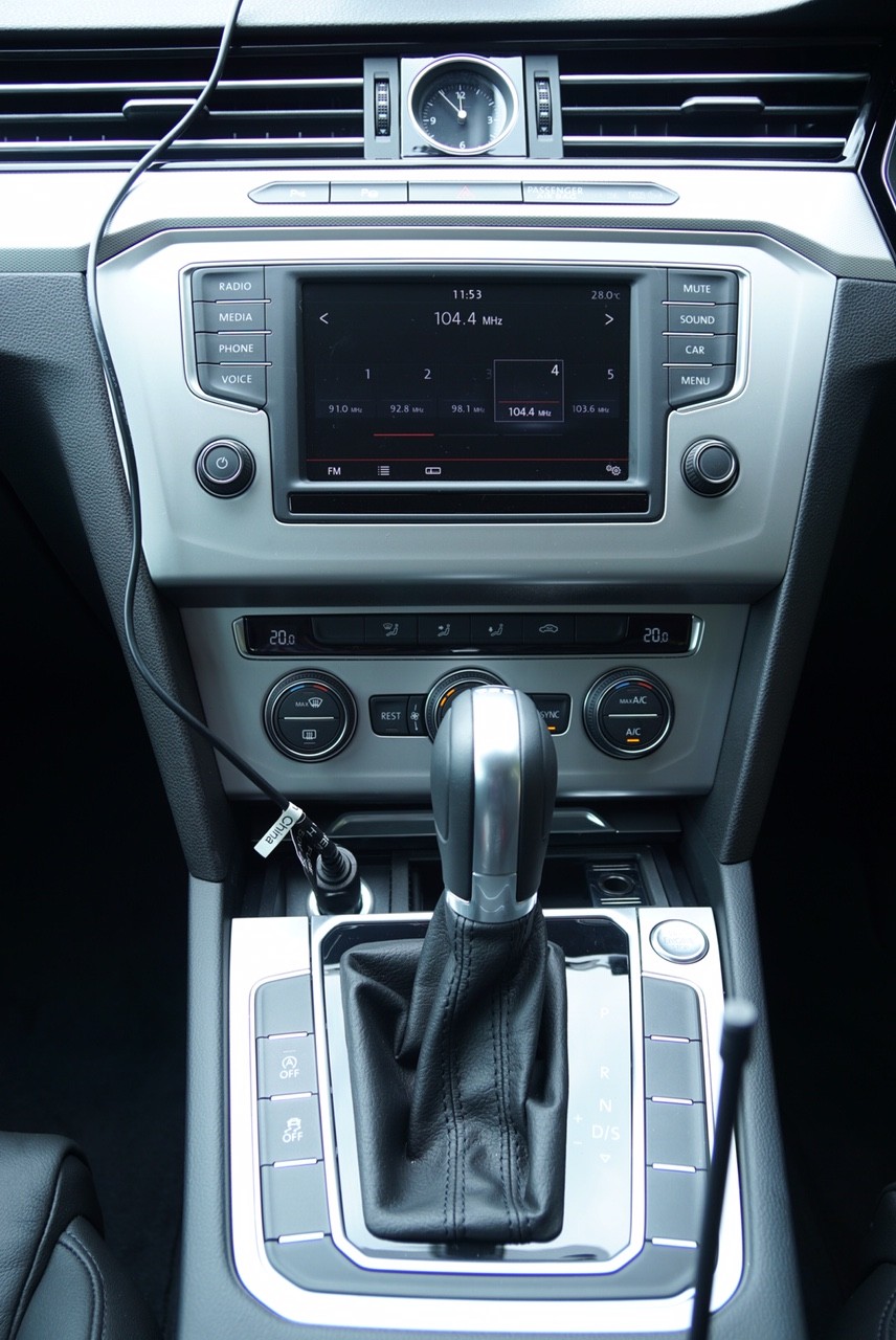 2016 VW Passat Comfortline2
